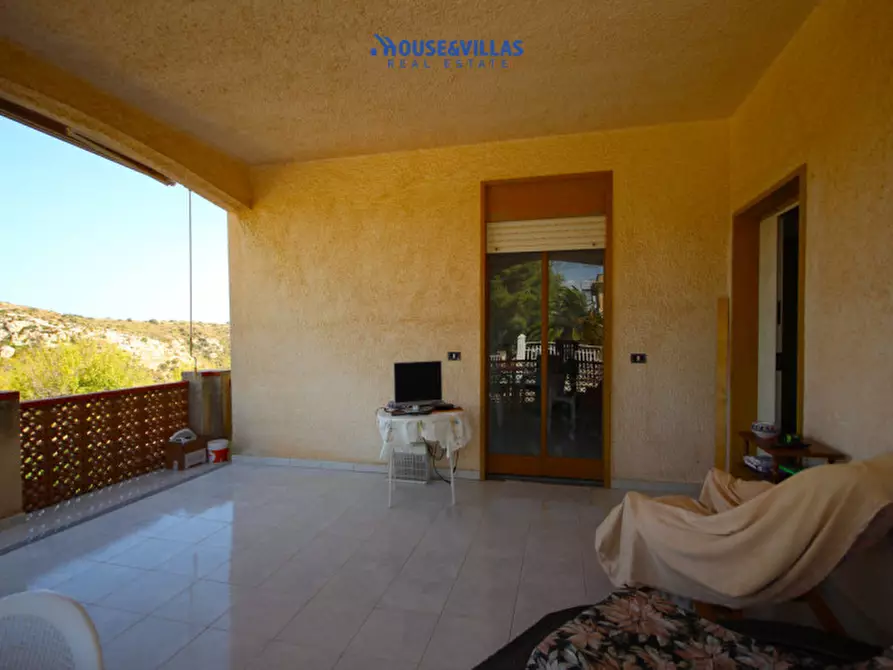 Immagine 7 di Villa in vendita  in lenzavacche a Noto
