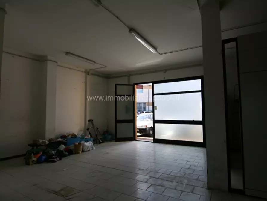 Immagine 8 di Laboratorio in vendita  a Sinalunga