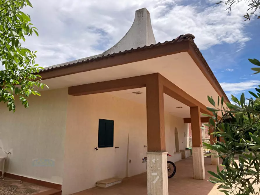 Immagine 2 di Villa in vendita  in CONTRADA MONTAVICOLI a Ceglie Messapico