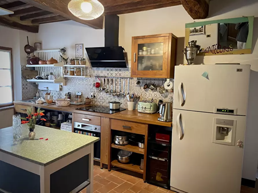 Immagine 1 di Bed & Breakfast in vendita  a Montalcino