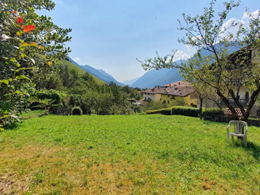 Immagine 7 di Casa indipendente in vendita  in Frazione Por a Pieve Di Bono-Prezzo