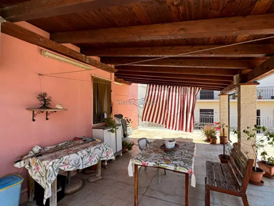 Immagine 4 di Casa indipendente in vendita  in Via Roma a Pozzallo