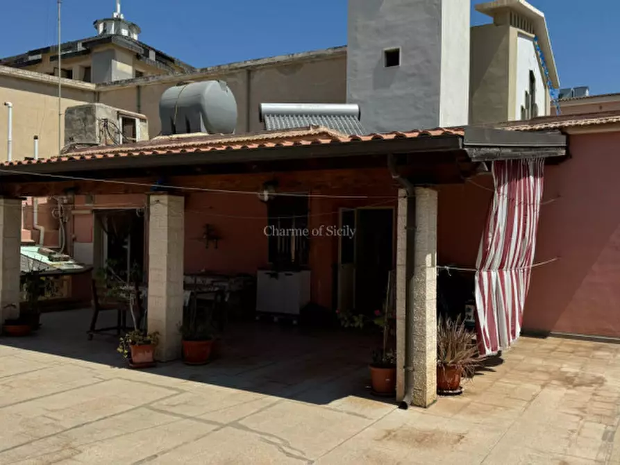 Immagine 7 di Casa indipendente in vendita  in Via Roma a Pozzallo