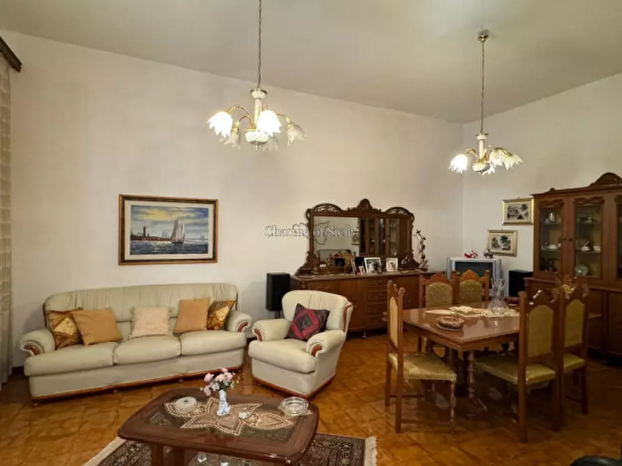 Immagine 22 di Casa indipendente in vendita  in Via Roma a Pozzallo