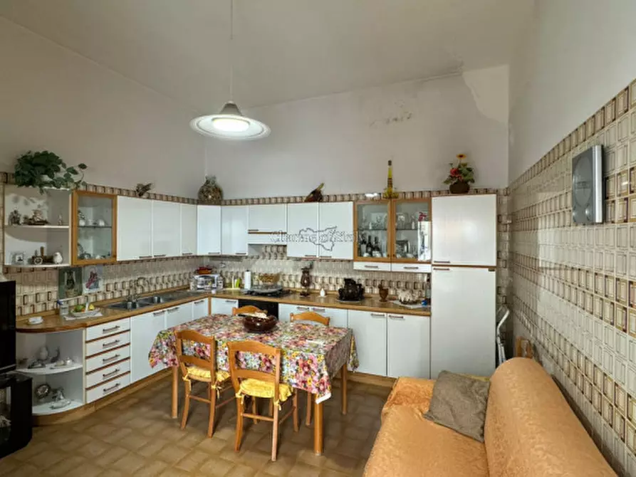 Immagine 23 di Casa indipendente in vendita  in Via Roma a Pozzallo