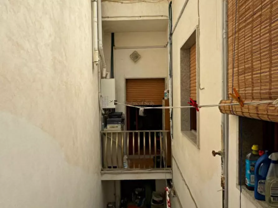 Immagine 24 di Casa indipendente in vendita  in Via Roma a Pozzallo