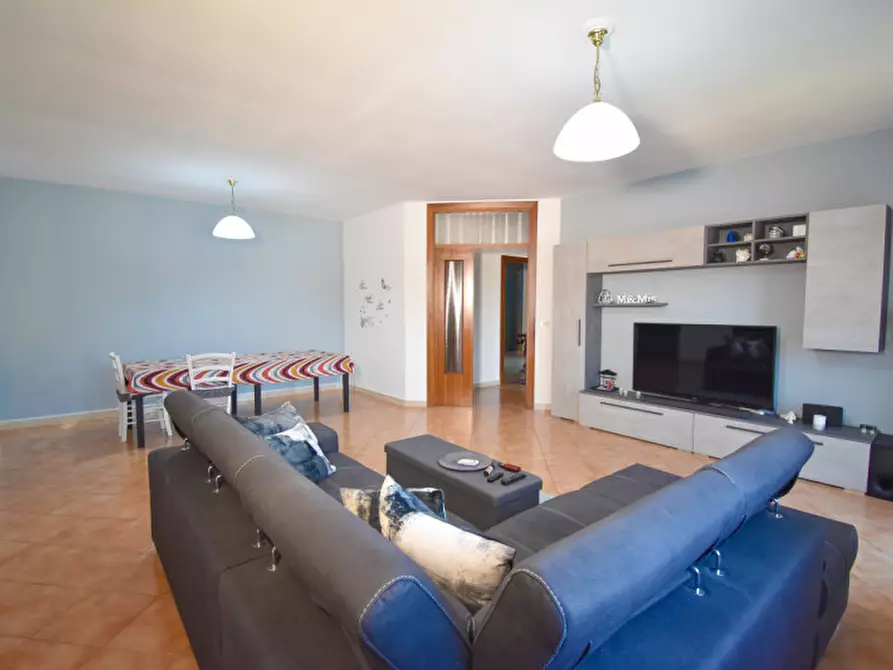 Immagine 1 di Appartamento in vendita  a Terrazzo