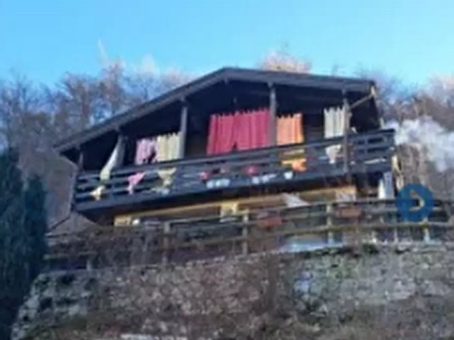 Immagine 1 di Casa indipendente in vendita  in VIA VAL DI SACCO 29 a San Zeno Di Montagna