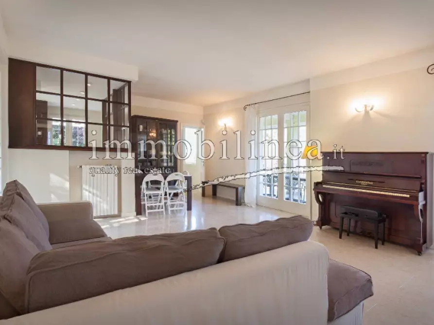 Immagine 10 di Villa in vendita  in Le Sorte - Villa Ilaria a Torri Del Benaco