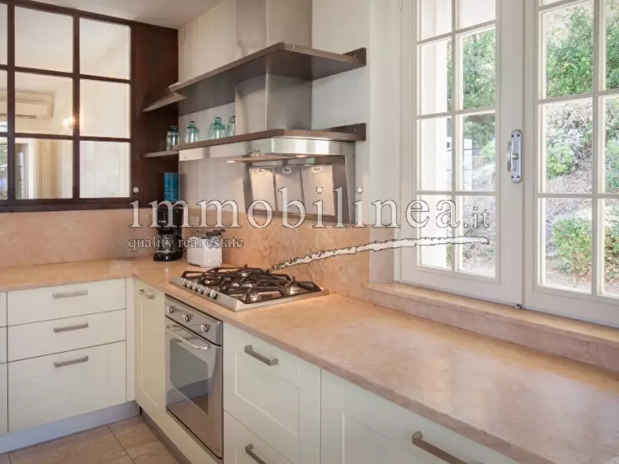 Immagine 15 di Villa in vendita  in Le Sorte - Villa Ilaria a Torri Del Benaco