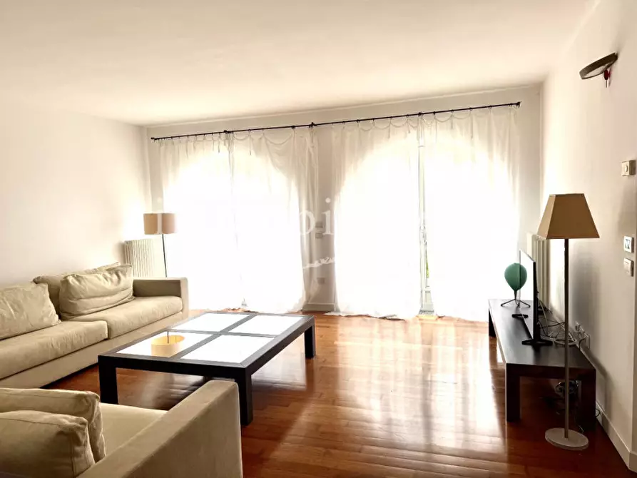 Immagine 35 di Villa in vendita  in Le Sorte - Villa Ilaria a Torri Del Benaco