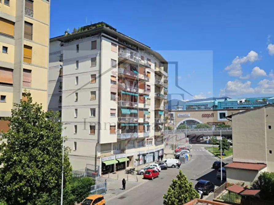 Immagine 1 di Appartamento in vendita  in Via Villa Demidoff a Firenze
