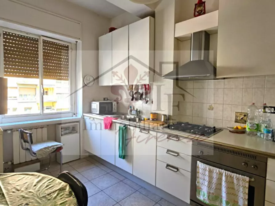 Immagine 12 di Appartamento in vendita  in Via Villa Demidoff a Firenze