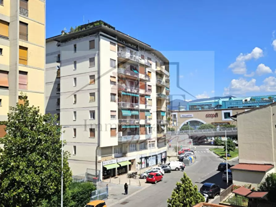 Immagine 19 di Appartamento in vendita  in Via Villa Demidoff a Firenze