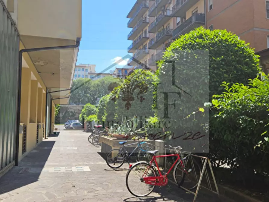 Immagine 25 di Appartamento in vendita  in Via Villa Demidoff a Firenze