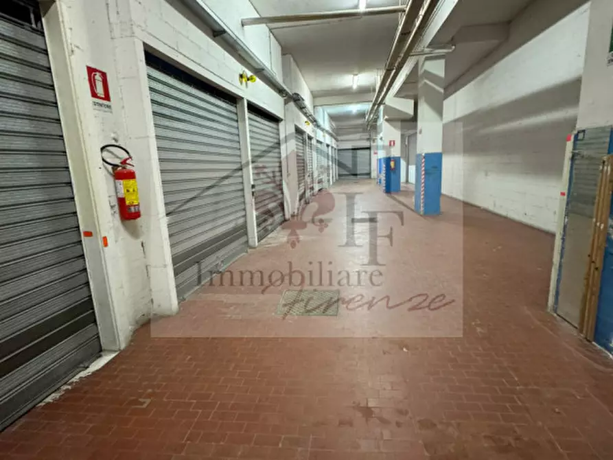 Immagine 34 di Appartamento in vendita  in Via Villa Demidoff a Firenze