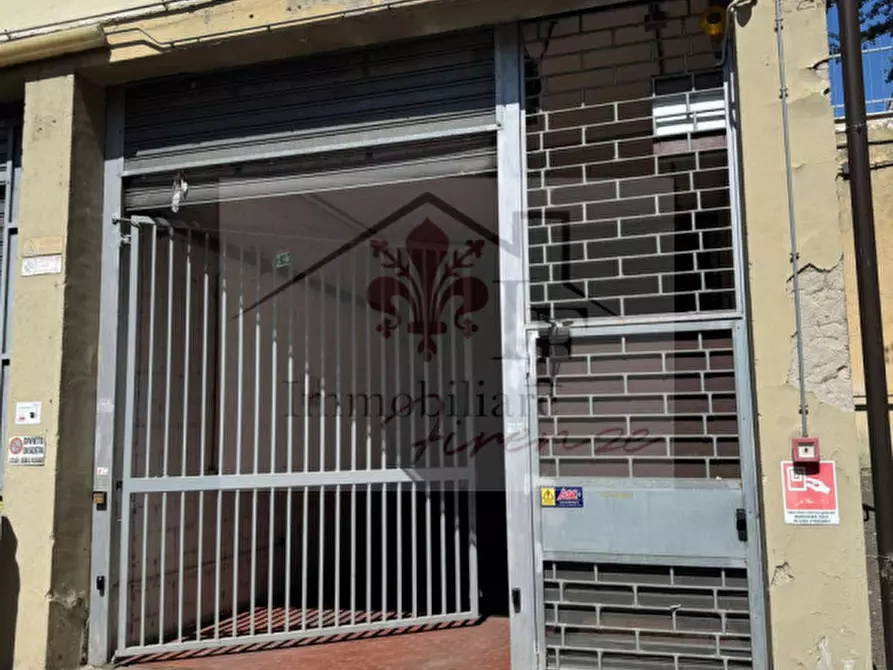 Immagine 36 di Appartamento in vendita  in Via Villa Demidoff a Firenze