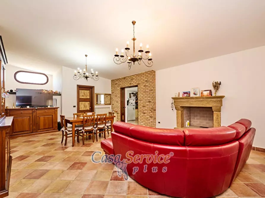 Immagine 11 di Villa in vendita  in Via Matino a Taviano