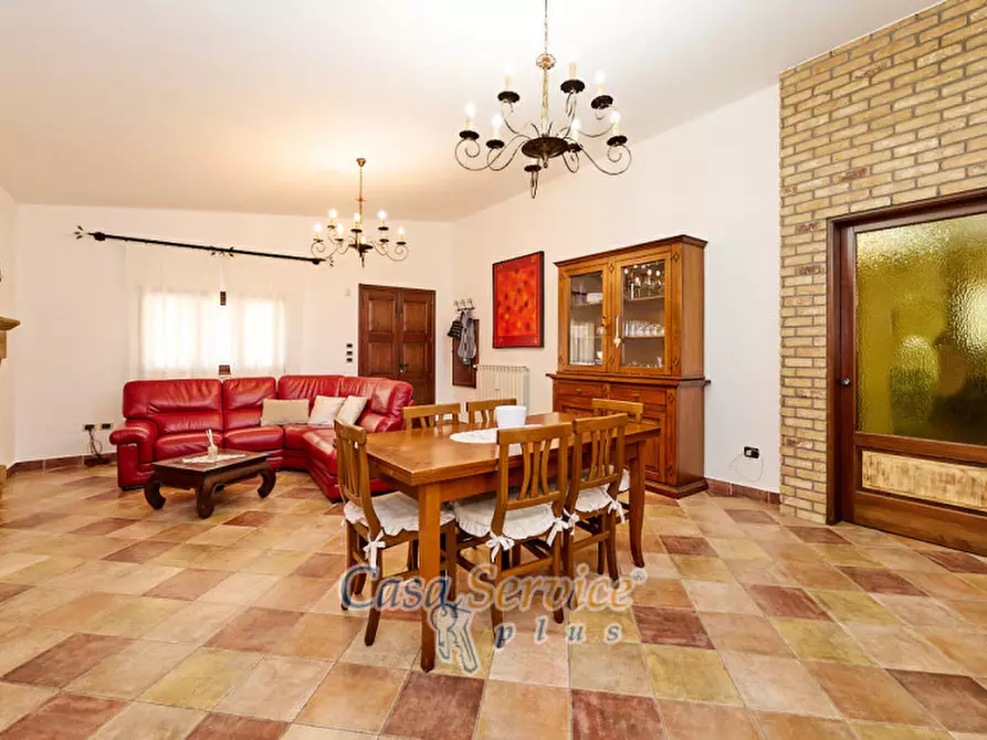 Immagine 13 di Villa in vendita  in Via Matino a Taviano