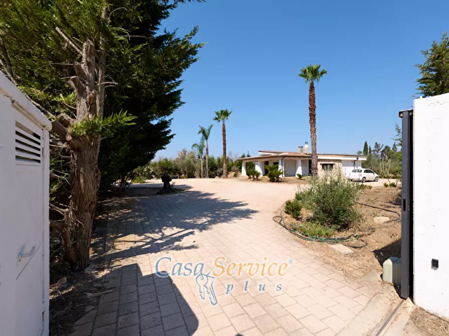Immagine 29 di Villa in vendita  in Via Matino a Taviano