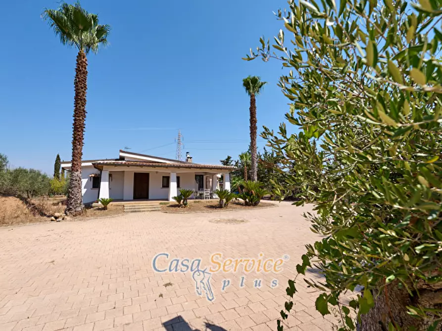 Immagine 34 di Villa in vendita  in Via Matino a Taviano