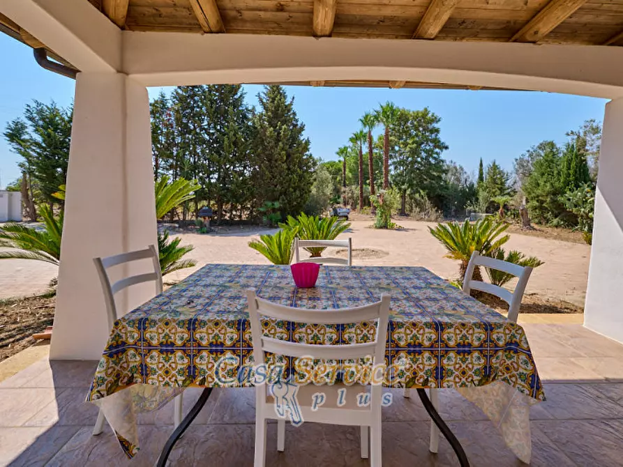 Immagine 41 di Villa in vendita  in Via Matino a Taviano