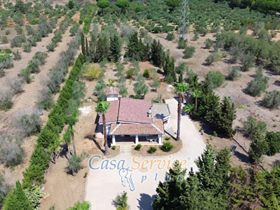 Immagine 54 di Villa in vendita  in Via Matino a Taviano