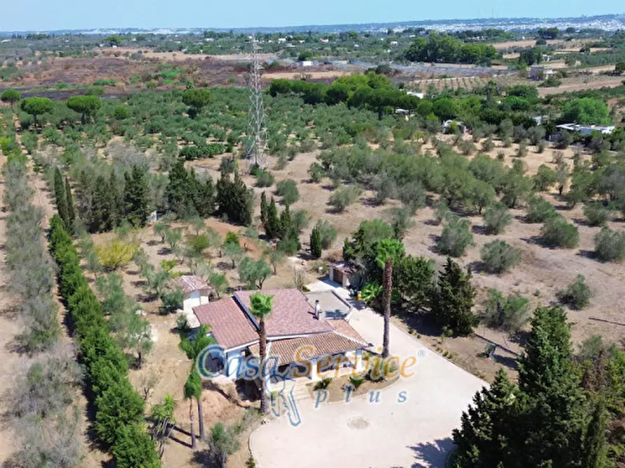 Immagine 55 di Villa in vendita  in Via Matino a Taviano