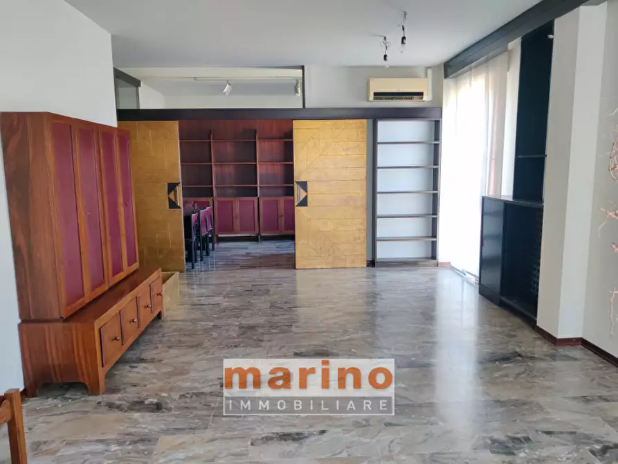 Immagine 1 di Appartamento in vendita  in Via Nazareth a Padova