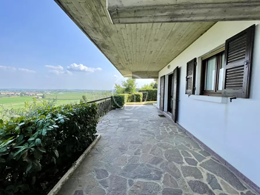 Immagine 10 di Villa in vendita  in via Bottino Basso a Lonato del Garda