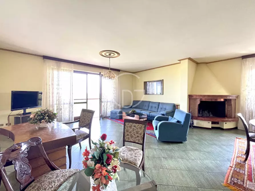 Immagine 14 di Villa in vendita  in via Bottino Basso a Lonato del Garda