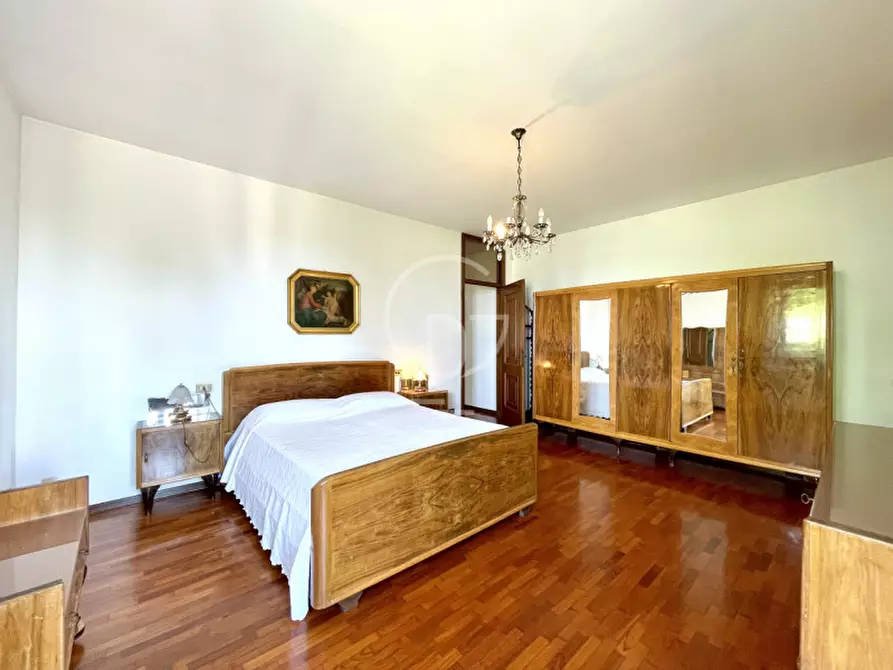 Immagine 17 di Villa in vendita  in via Bottino Basso a Lonato del Garda