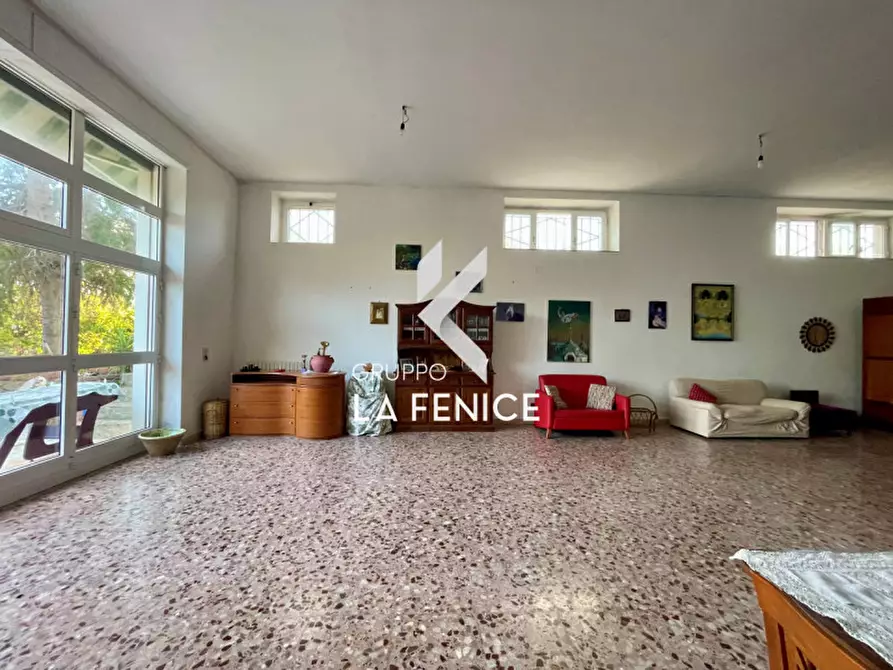 Immagine 40 di Villa in vendita  in C.da Mancinella ,81 a Locorotondo