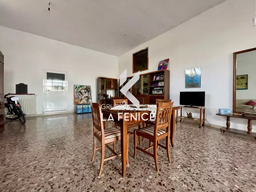 Immagine 44 di Villa in vendita  in C.da Mancinella ,81 a Locorotondo