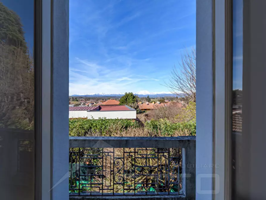 Immagine 27 di Villa in vendita  in Via Camillo Benso Conte di Cavour 40 a Castelletto Sopra Ticino