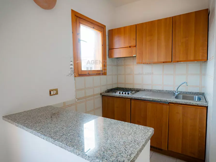 Immagine 5 di Appartamento in vendita  in via Chiusedda a La Maddalena