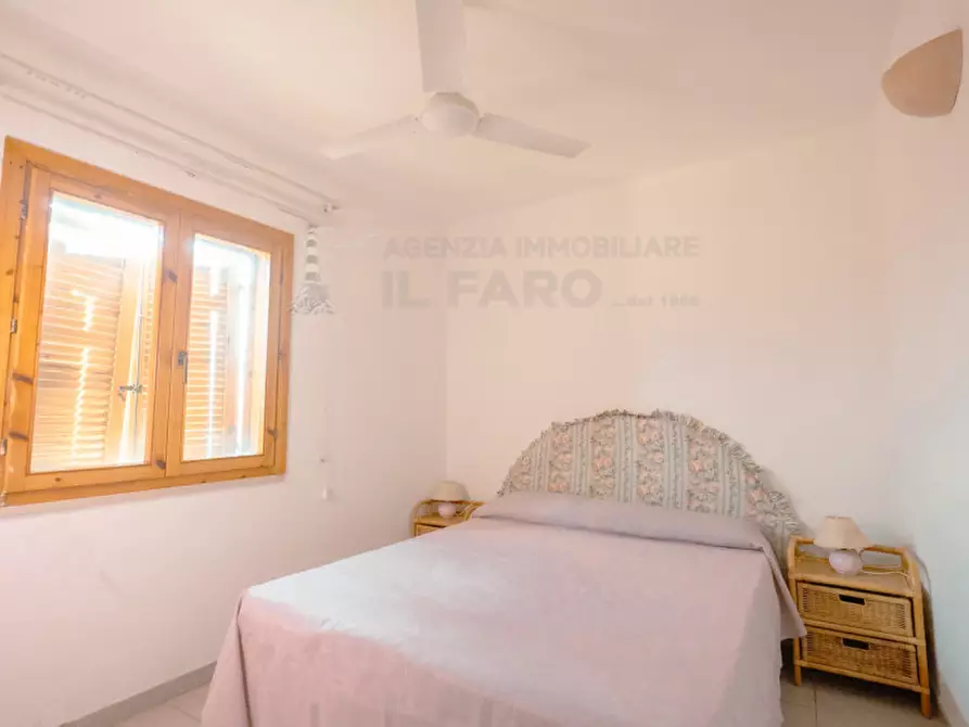 Immagine 11 di Appartamento in vendita  in via Chiusedda a La Maddalena