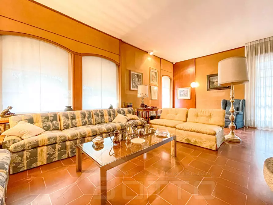 Immagine 13 di Villa in vendita  in Via Cesare Battisti 45 a Invorio