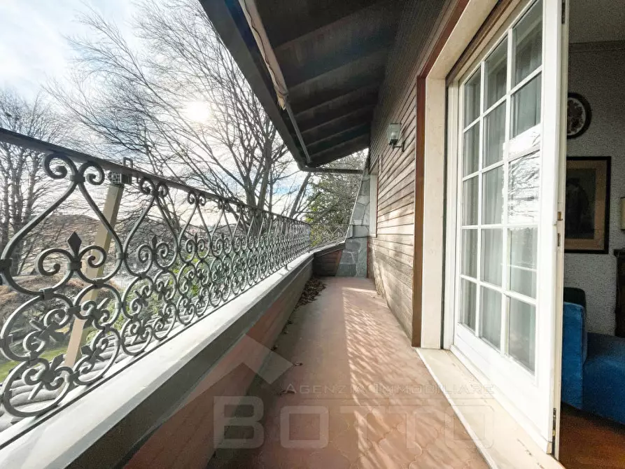 Immagine 20 di Villa in vendita  in Via Cesare Battisti 45 a Invorio