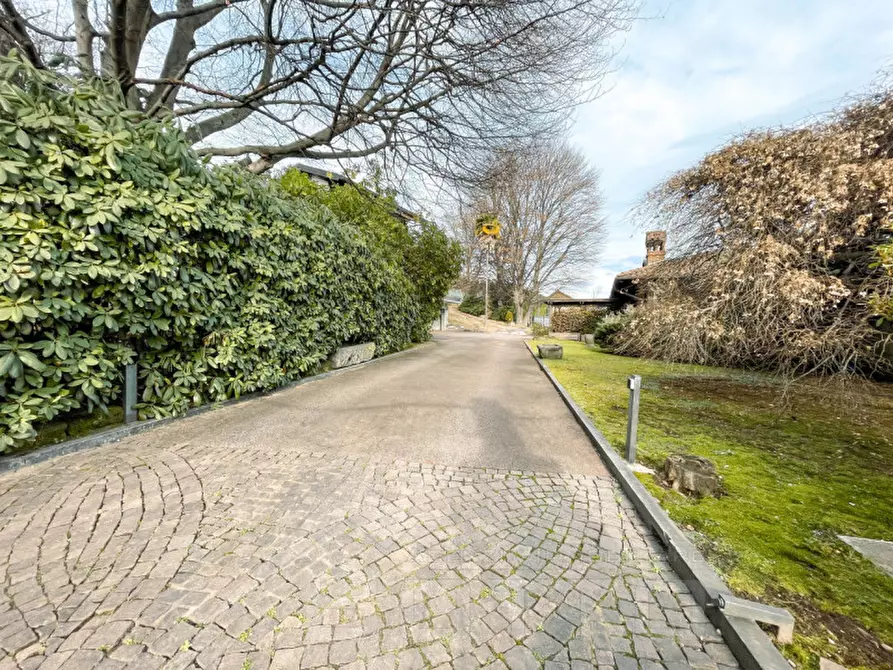 Immagine 47 di Villa in vendita  in Via Cesare Battisti 45 a Invorio