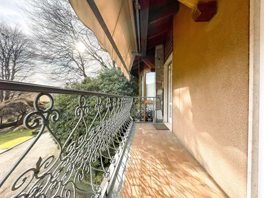 Immagine 53 di Villa in vendita  in Via Cesare Battisti 45 a Invorio