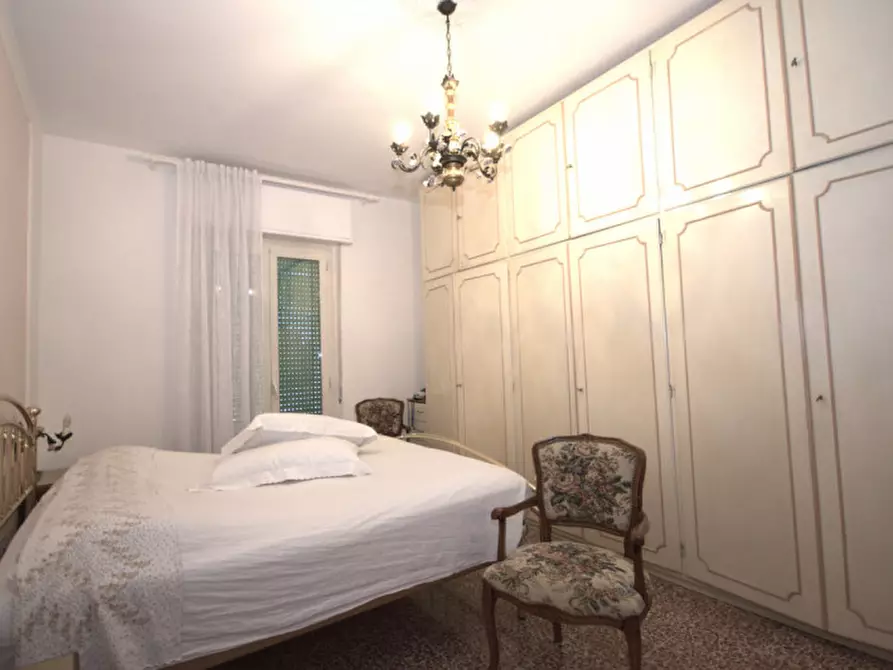 Immagine 17 di Appartamento in vendita  a Perugia