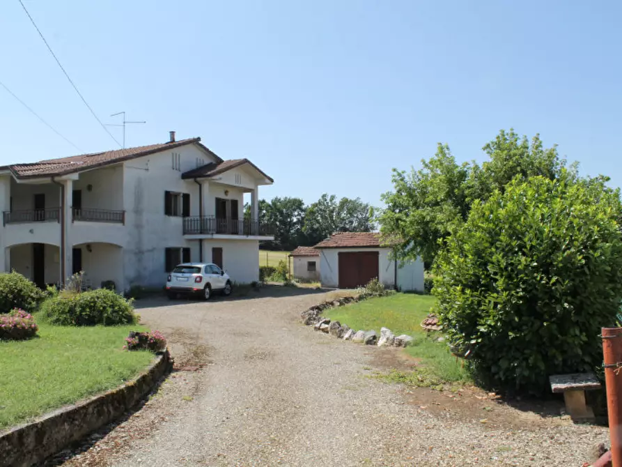 Immagine 4 di Casa indipendente in vendita  in Strada Rivasso a Agazzano