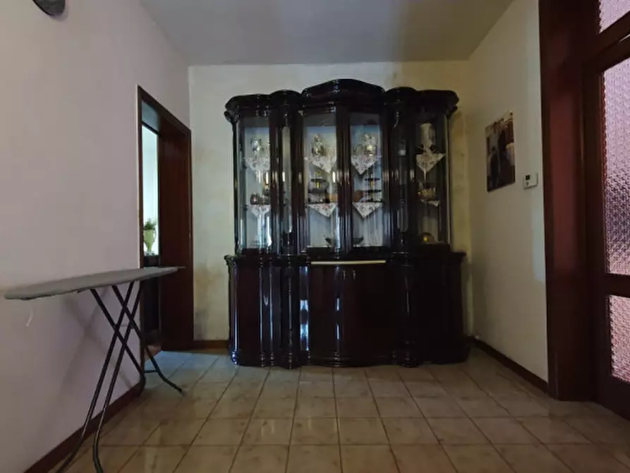 Immagine 7 di Appartamento in vendita  in VIA GAZZOLI a Novi Di Modena