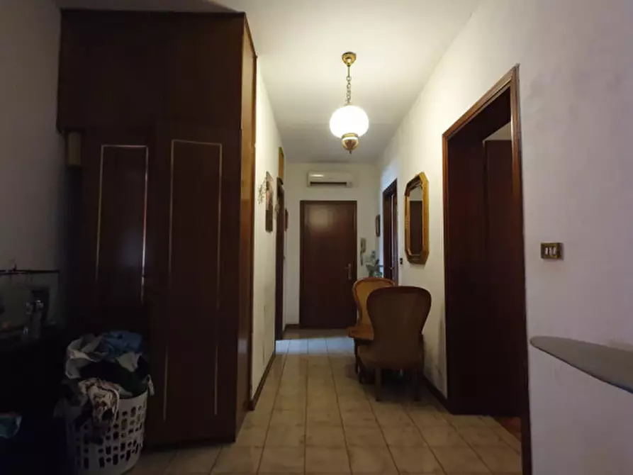 Immagine 14 di Appartamento in vendita  in VIA GAZZOLI a Novi Di Modena