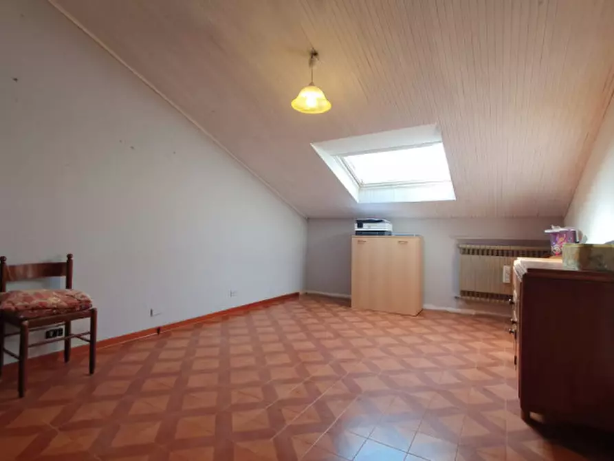 Immagine 18 di Appartamento in vendita  in VIA GAZZOLI a Novi Di Modena