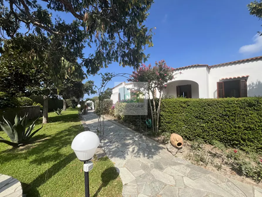 Immagine 7 di Villa in vendita  in via baiola 176 a Forio