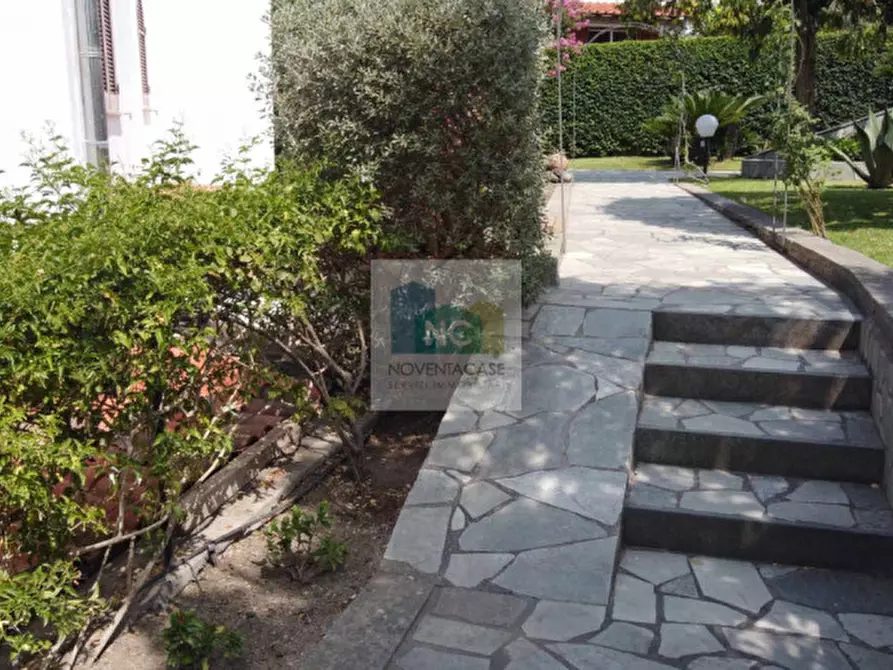 Immagine 30 di Villa in vendita  in via baiola 176 a Forio