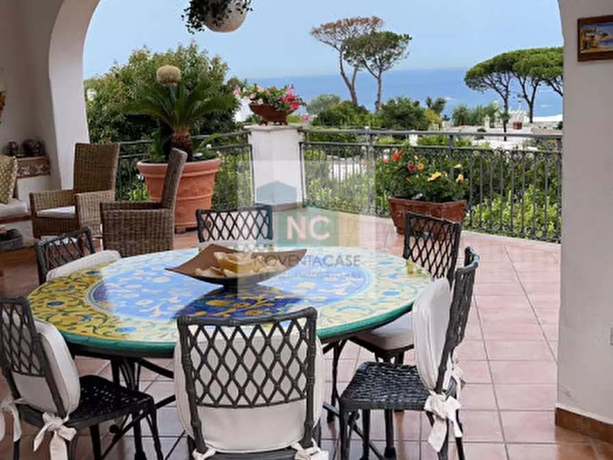 Immagine 40 di Villa in vendita  in via baiola 176 a Forio