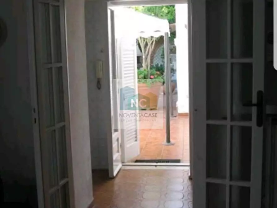 Immagine 47 di Villa in vendita  in via baiola 176 a Forio
